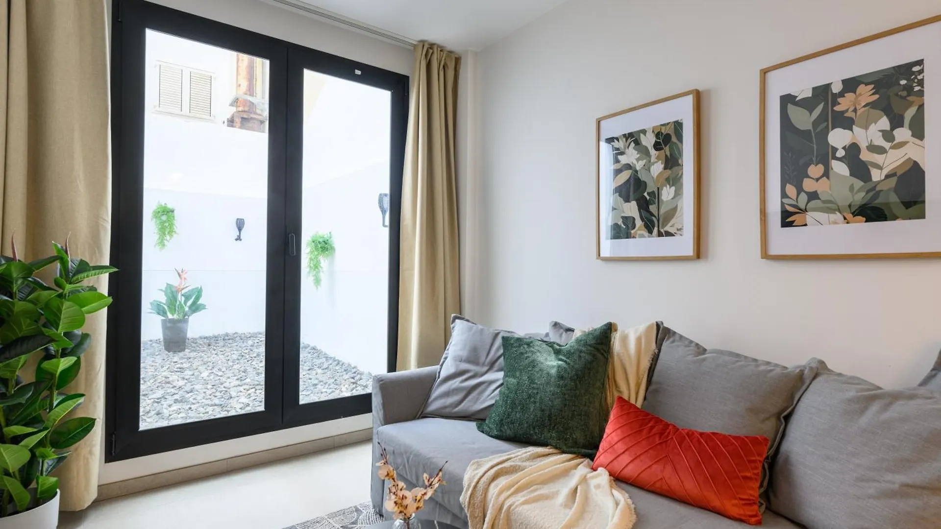 Joyful Homes Лас-Пальмас-де-Гран-Канария Апартаменты
