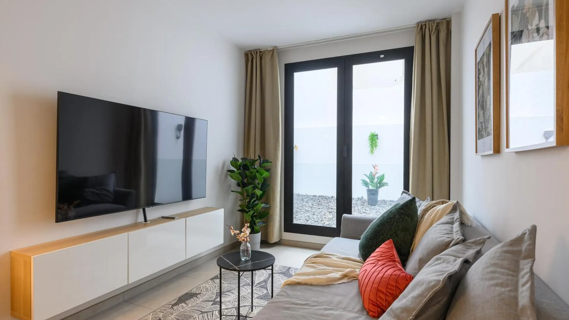 Joyful Homes Лас-Пальмас-де-Гран-Канария Апартаменты